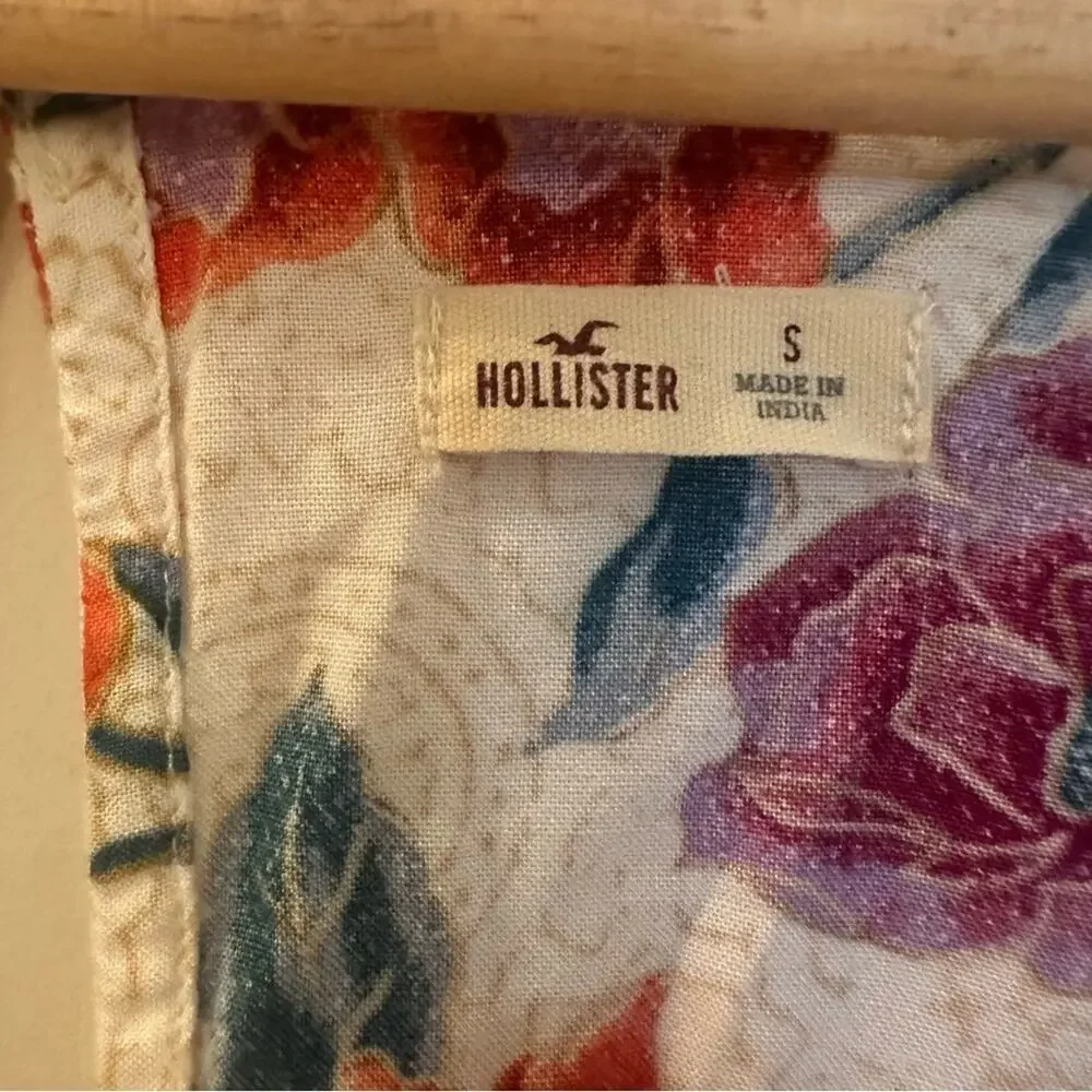 Hollister Floral Romper Sz S Long Sleeve Floral Romper